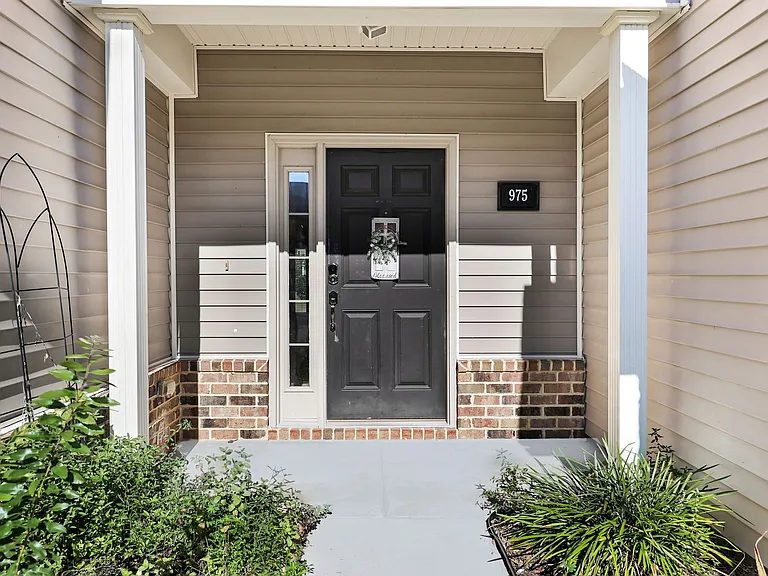 975 Canyon Oak Loop — Photo 4