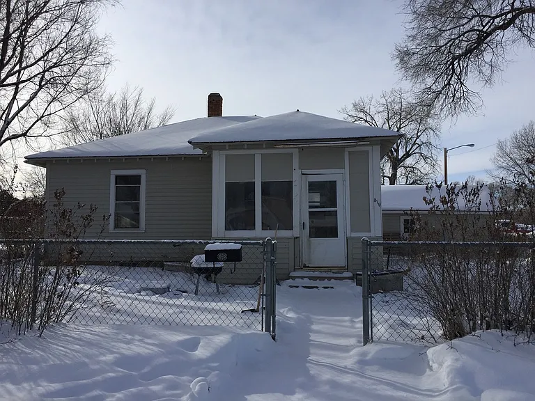 319 N 4th St — Photo 4