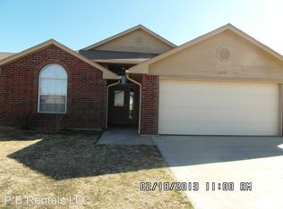 2418 SW 44th St, Lawton, OK 73505