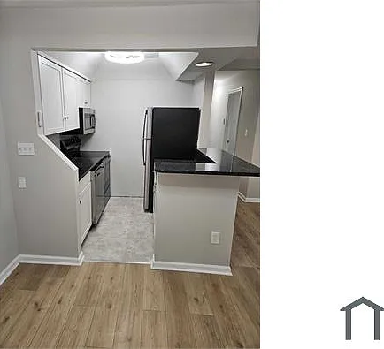 148 Haverford Ct — Photo 2