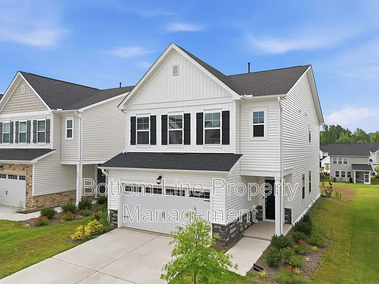 2029 Titanium Rock Rd — Photo 12