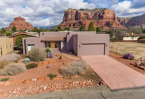 15 Apache Dr Photo 1