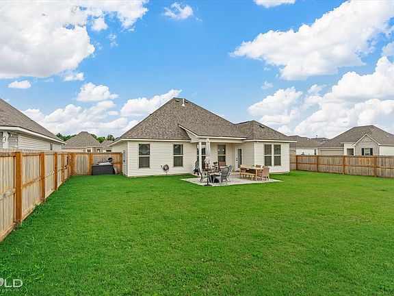 5th image of 24 Venecia Ct