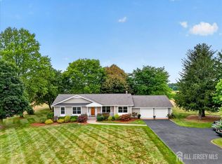 70 John White Rd, Cranbury, NJ 08512