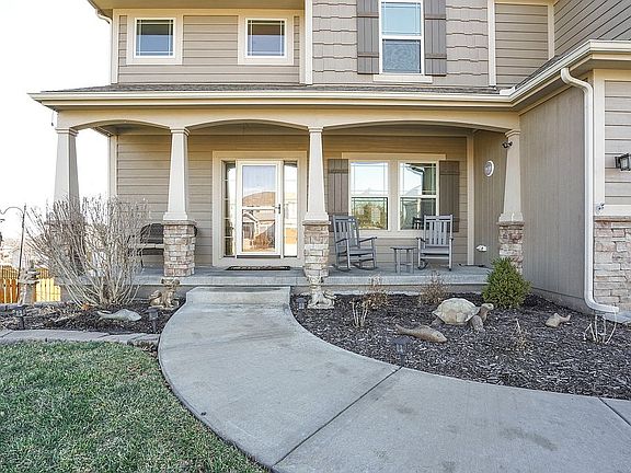 2nd image of 4807 NE 91st Ter