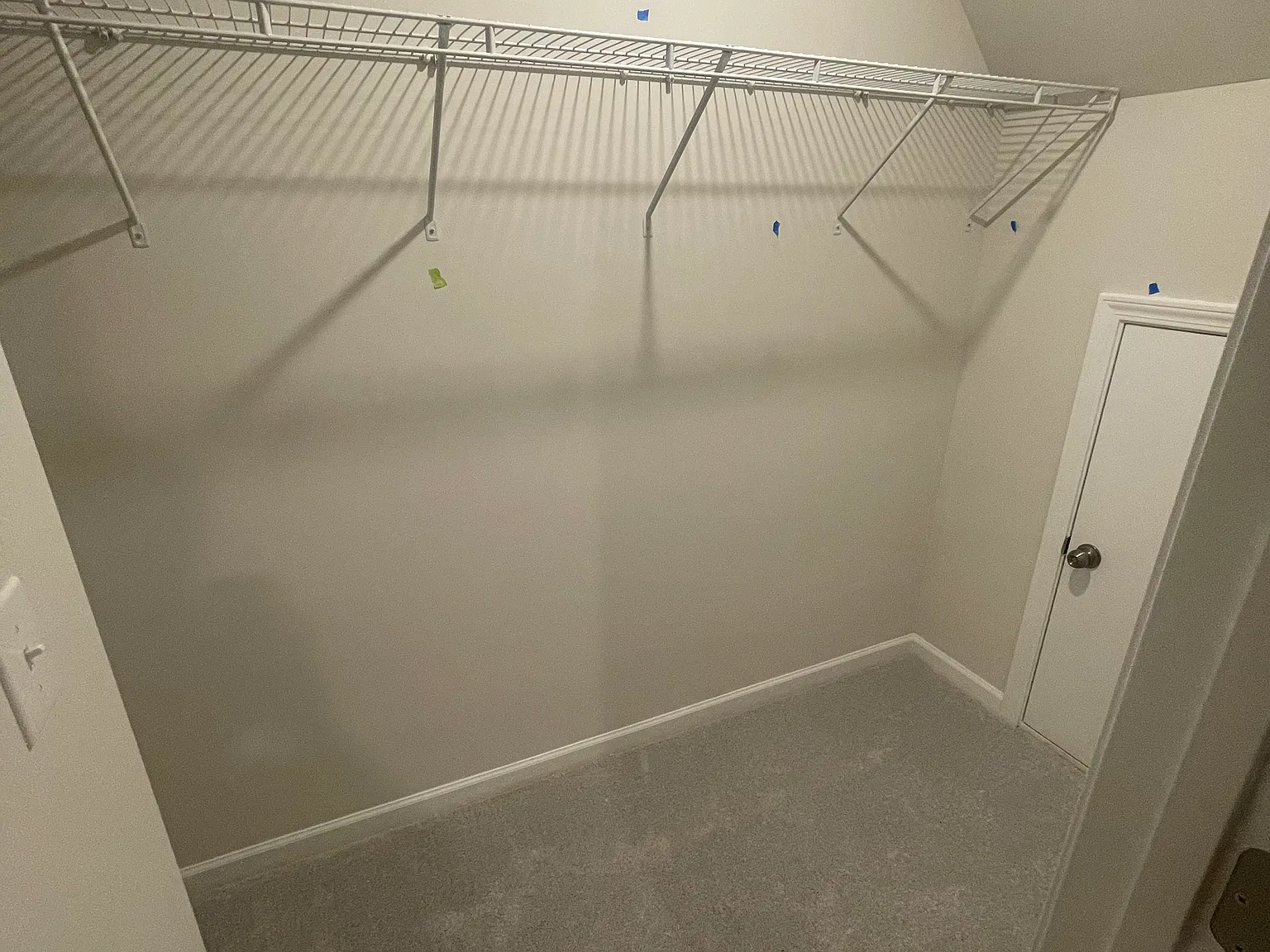 5 bed, 2306 sqft, $650 — Photo 3
