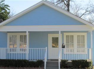 1017 W Cavalcade St, Houston, TX 77009