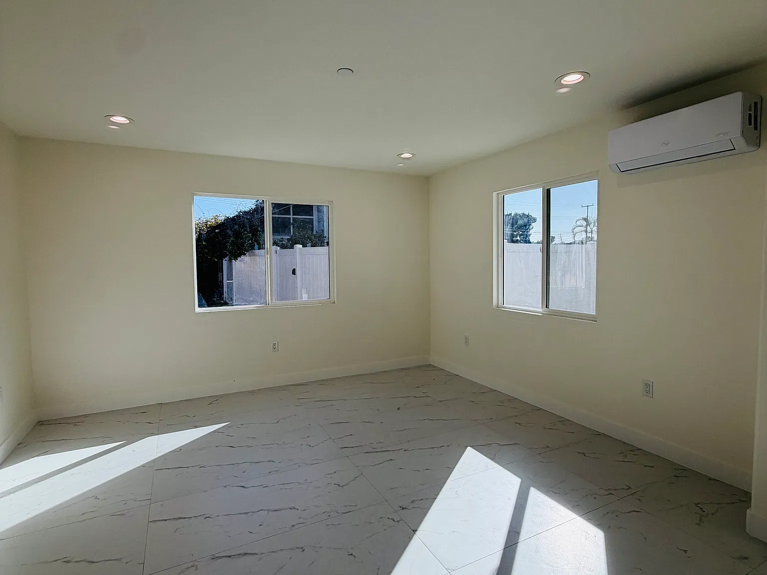2 bed, $3,500 — Photo 3