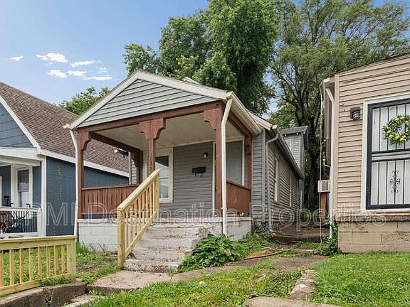 4th image of 1049 Calvin St