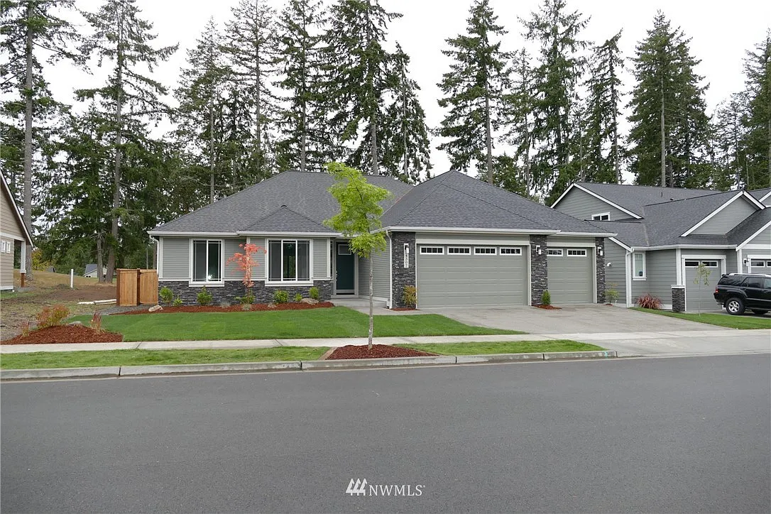 4307 Caddyshack Drive NE Lot66 photo 1