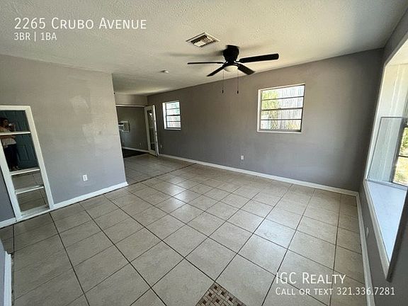 3rd image of 2265 Crubo Ave