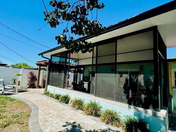 313 3rd St, Merritt Island, FL 32953