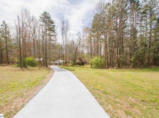 1201 Whippoorwill Rd, Pelzer, SC 29669