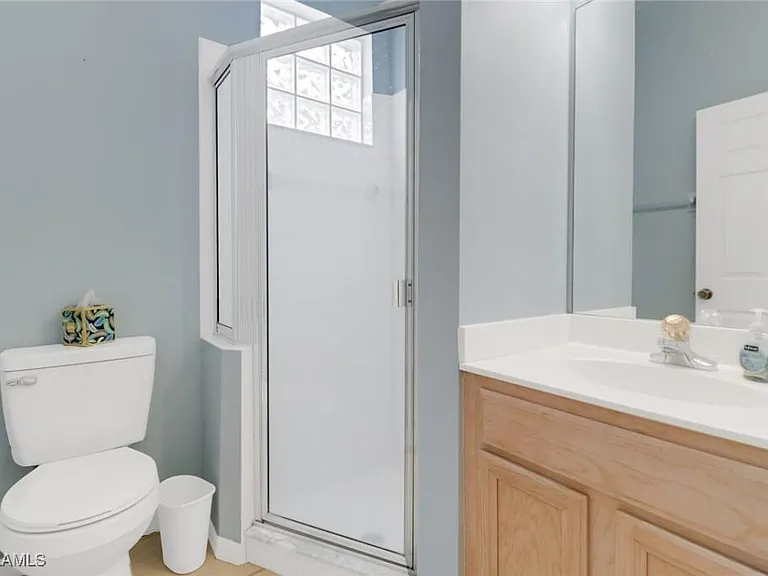 9521 Mariners Cove Ln — Photo 17