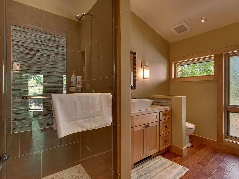 365 Fairway Dr — Photo 15