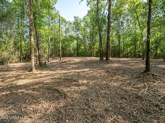 5th image of 0 Cowart Rd