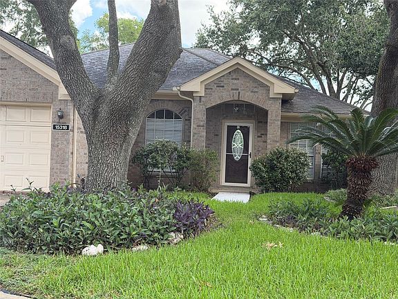 2nd image of 15318 Inks Lake Dr