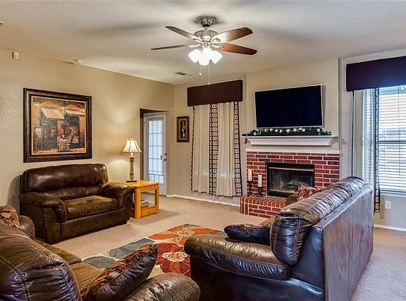 5th image of 3602 Potomac Dr