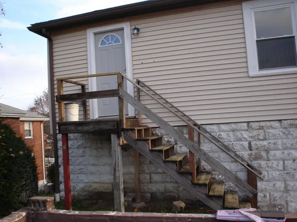 950 Locust Ave #G, Pittsburgh, PA 15234
