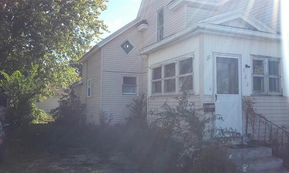 1st image of 722 S Grant St