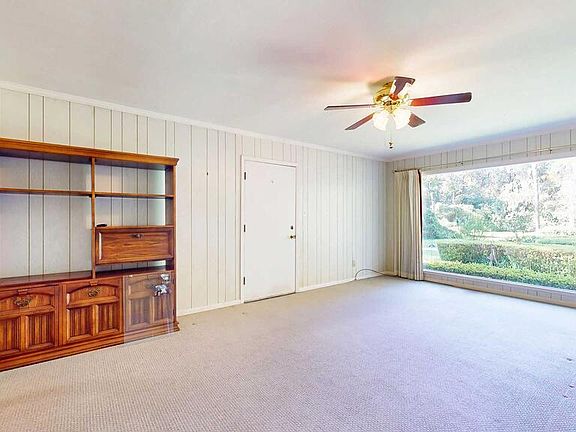 5th image of 601 Partridge Dr
