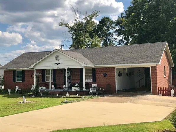 1712 W Main St, Union City, TN 38261