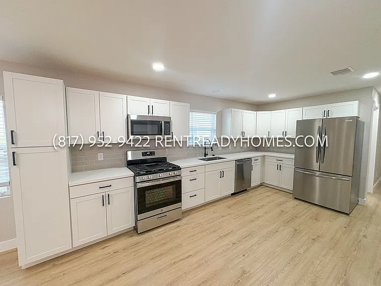 1416 Fairbanks St — Photo 10