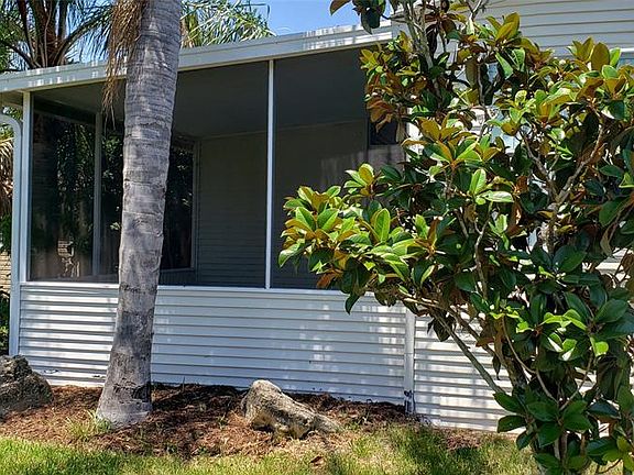 4th image of 4406 Indian River Dr W