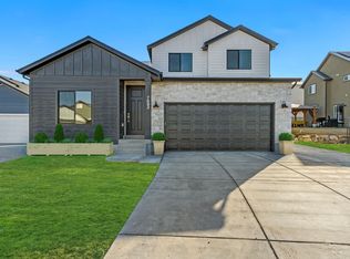 5439 N Orville St, Eagle Mountain, UT 84005