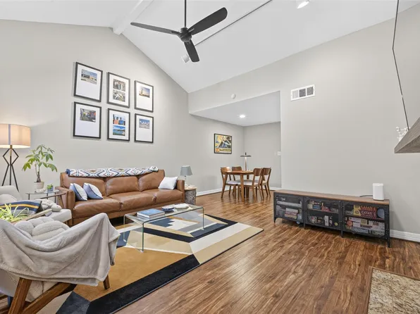 4000 Purdue St APT 102, Houston, TX 77005