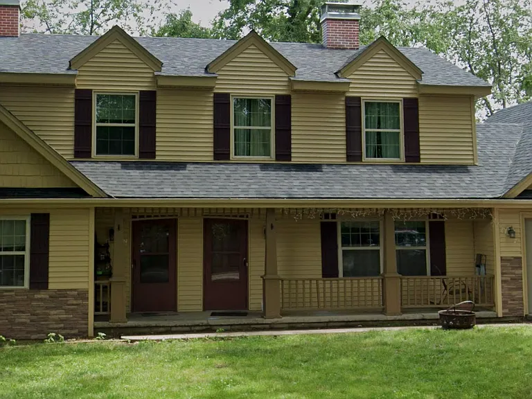 1507 S Olde Hickory Rd — Photo 1