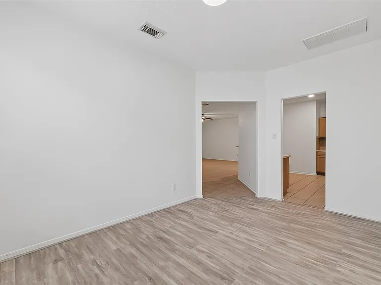 19530 Harvest Stream Way — Photo 12
