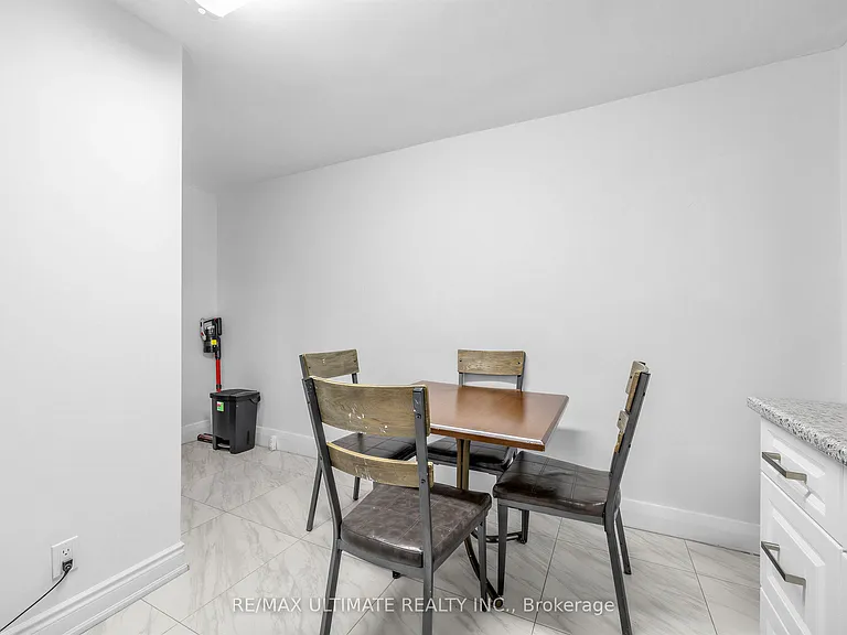 57 Shanly St #MAIN FLOOR — Photo 6