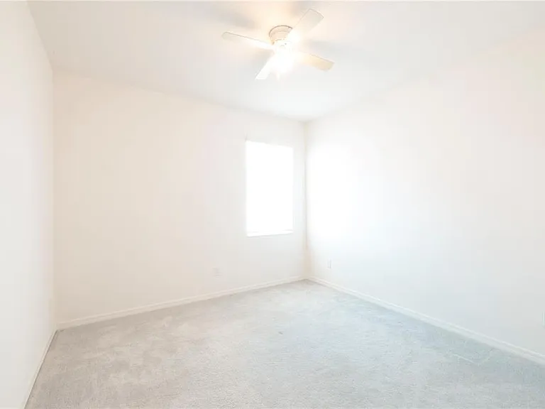 2203 Pigeon Plum Dr — Photo 32