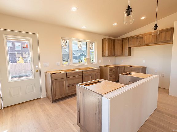 4th image of 4432 Pueblo Dr