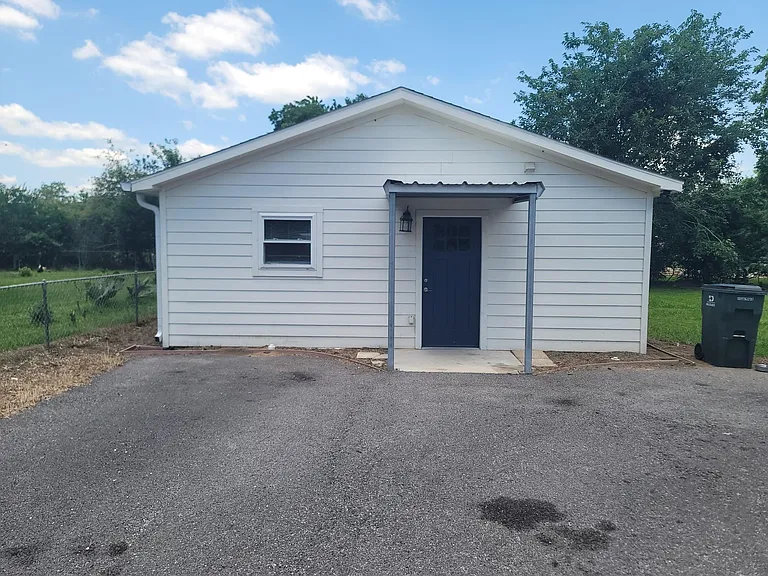 300 Old San Felipe Rd — Photo 12