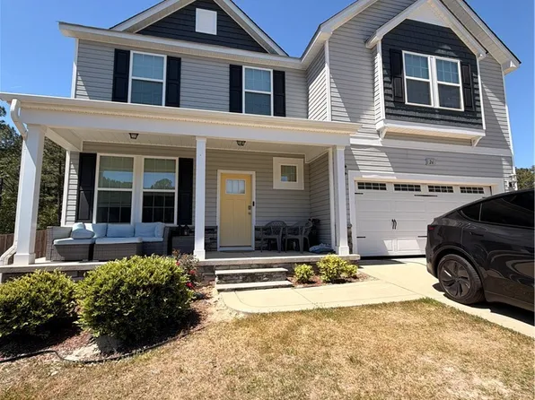 26 Tupelo Rd, Spring Lake, NC 28390
