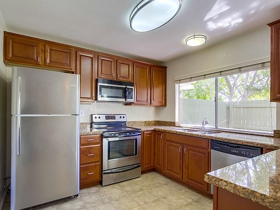 5th image of 7200 Melody Ln Unit 11