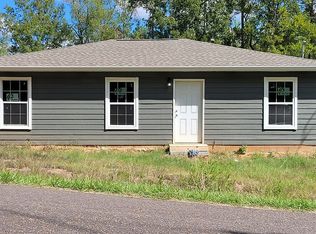 212 Claudes Rd, Colfax, LA 71417