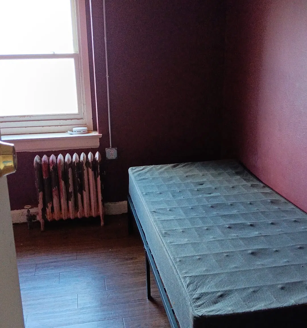 4 bed, 2134 sqft, $590 — Photo 3