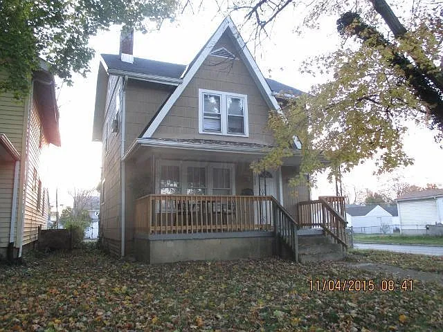 774 S Richardson Ave photo 1