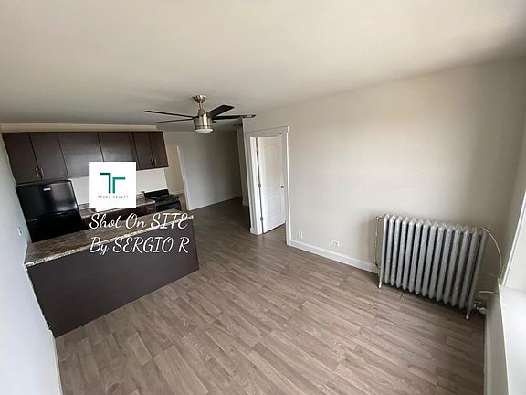 5th image of 3933 N Clarendon Ave APT 603