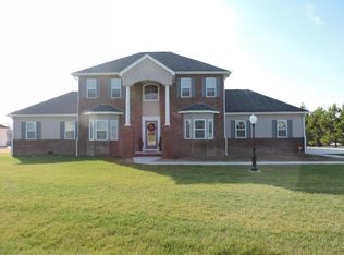 1405 Nicole Ln, Carterville, IL 62918