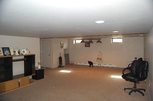 3rd image of 14548 Blaine Ave