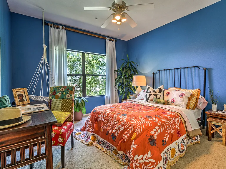 Model Bedroom