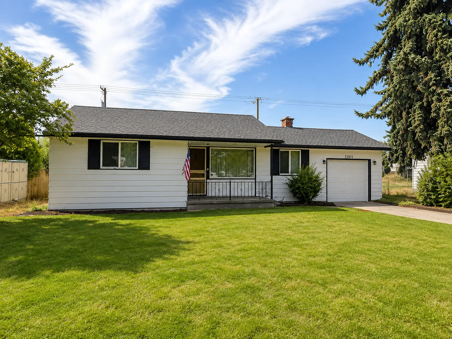 Charming 3-Bedroom Home in Airway Heights — Photo 1