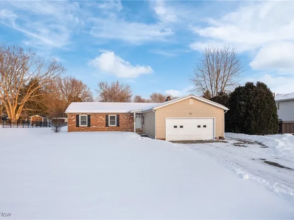 4415 Royce Ave, Uniontown, OH 44685