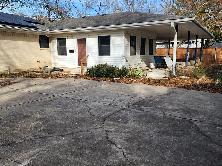 465 W Marshall Dr — Photo 13