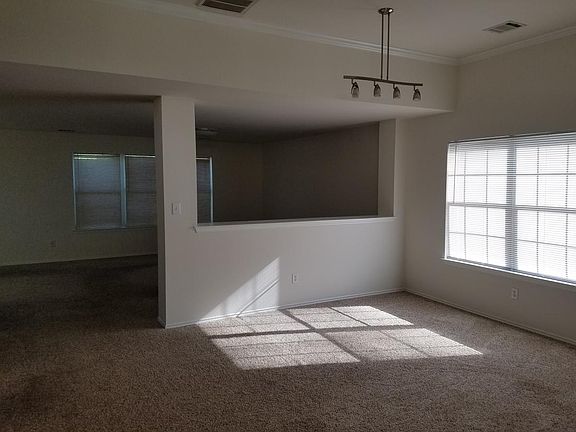 Dinning room/guest room