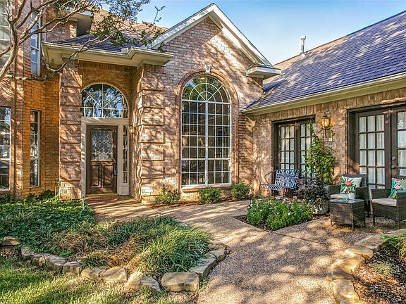 3rd image of 8508 Southmoor Ct